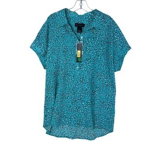Investments Women's Small Teal Leopard Print Short Sleeve Button Down Top
